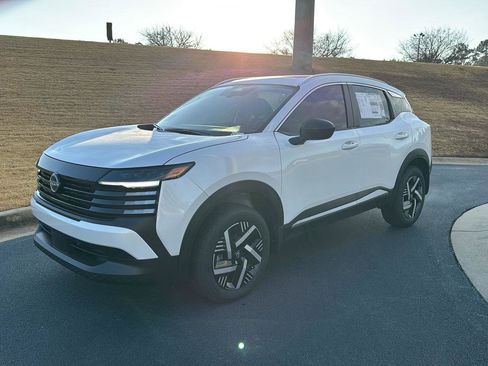 New 2026 Nissan Kicks SV w/ SV Premium Package image 1