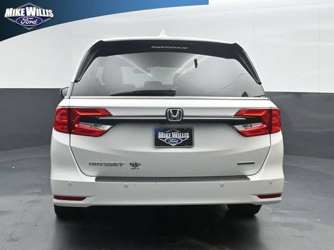 Used 2023 Honda Odyssey Touring image 6
