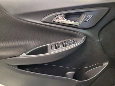 Used 2024 Chevrolet Malibu LT image 25