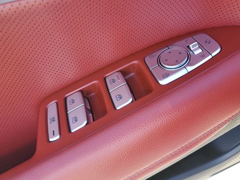 Used 2023 Genesis G70 2.0T w/ Sport Prestige Package image 21