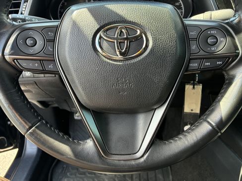 Used 2024 Toyota Camry SE FWD image 25
