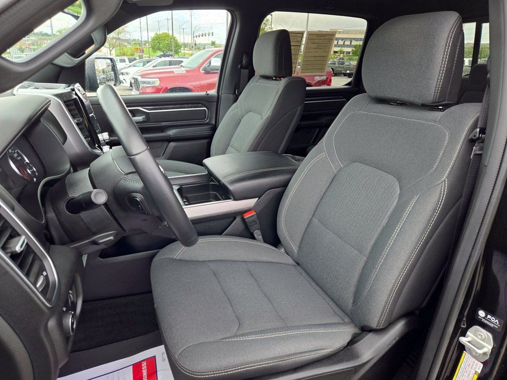 Used 2024 RAM 1500 Big Horn AWD/4WD image 18