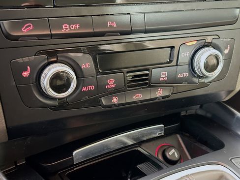Used 2017 Audi Q5 2.0T Premium AWD/4WD image 23