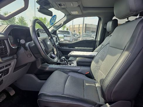 Used 2022 Ford F150 Lariat w/ Equipment Group 502A High AWD/4WD image 16