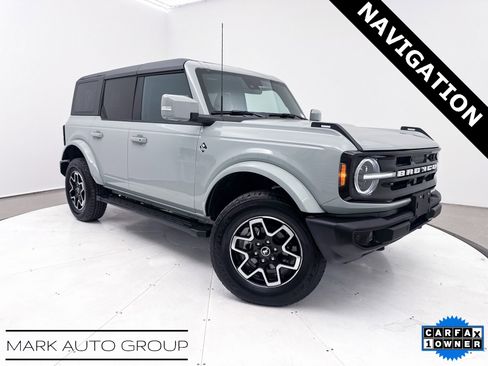 Used 2024 Ford Bronco Outer Banks image 1