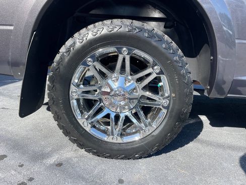 Used 2017 RAM 1500 Laramie AWD/4WD image 22