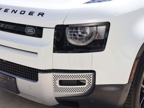 Used 2024 Land Rover Defender 110 S AWD/4WD image 12