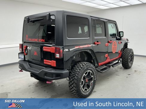 Used 2015 Jeep Wrangler Unlimited Rubicon image 4