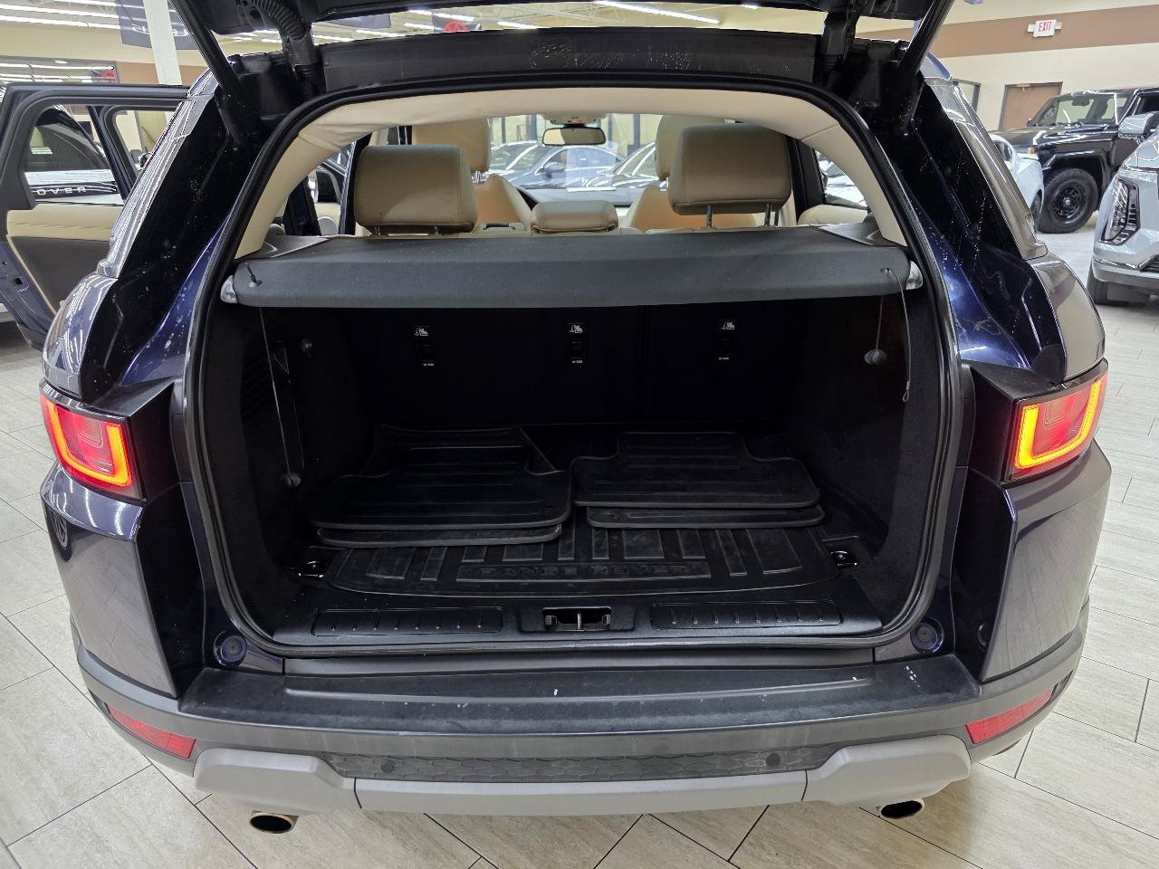 Used 2016 Land Rover Range Rover Evoque SE Premium AWD/4WD image 13