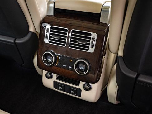 Certified 2021 Land Rover Range Rover Westminster Edition AWD/4WD image 39