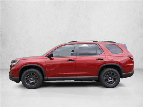 New 2025 Honda Pilot TrailSport image 8