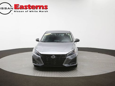 Used 2025 Nissan Altima 2.5 SV FWD image 51