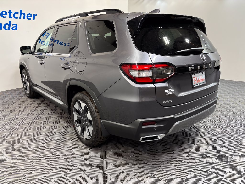 New 2026 Honda Pilot Elite image 4