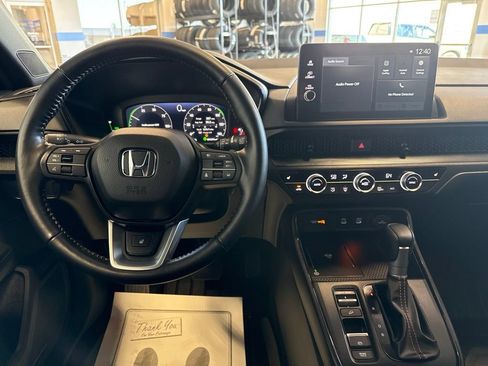 Used 2026 Honda CR-V TrailSport image 11