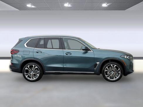 New 2026 BMW X5 xDrive40i image 7