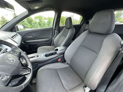 Used 2022 Honda HR-V Sport image 14