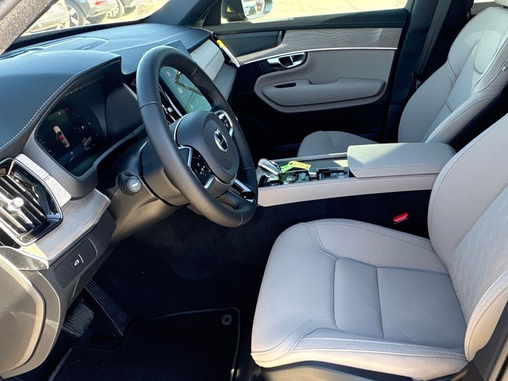 New 2026 Volvo XC90 B6 Plus AWD/4WD image 26