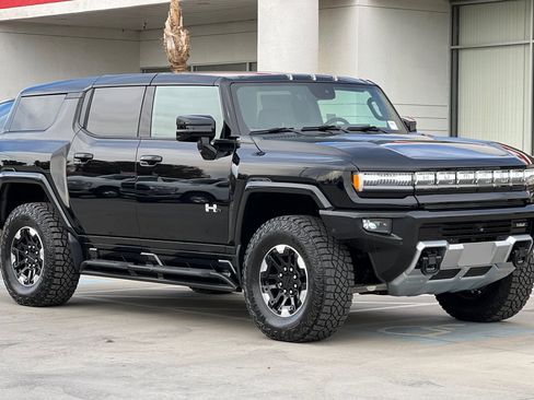 New 2025 GMC Hummer EV 3X w/ Extreme Off-Road Package image 9