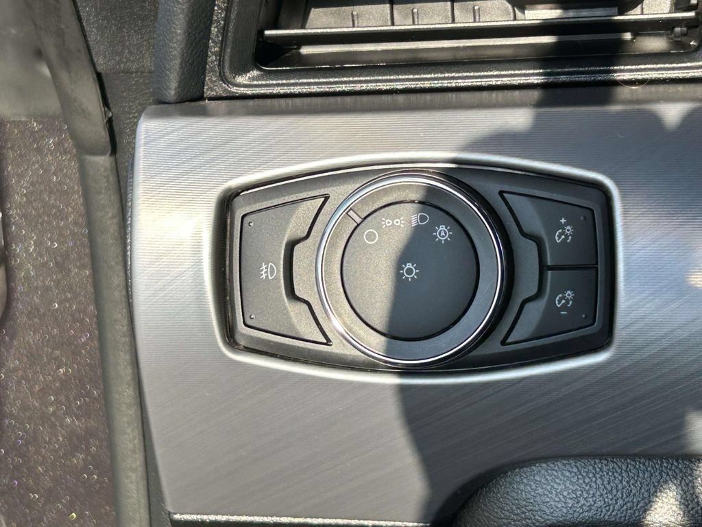 Used 2022 Ford Mustang GT Premium w/ Equipment Group 401A RWD image 25