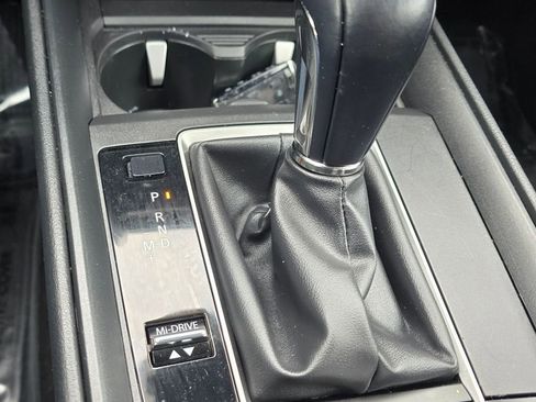 Used 2025 MAZDA CX-50 AWD 2.5 S w/ Premium Package image 25