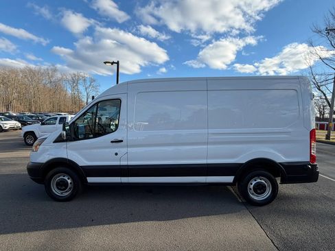 Used 2019 Ford Transit 250 148 Medium Roof RWD image 8
