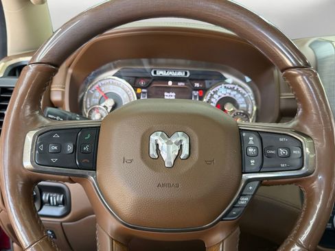 Used 2019 RAM 1500 Laramie Longhorn AWD/4WD image 19