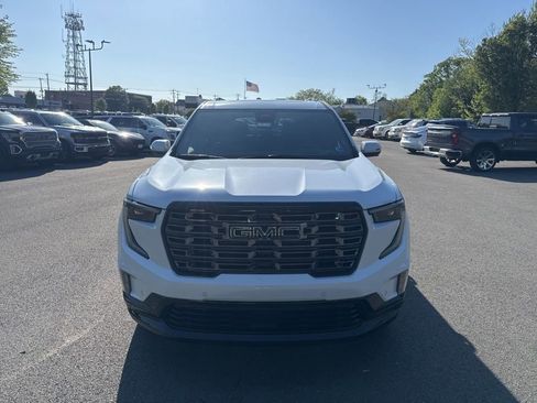 New 2026 GMC Acadia Denali Ultimate w/ LPO, Floor Liner Package AWD/4WD image 2