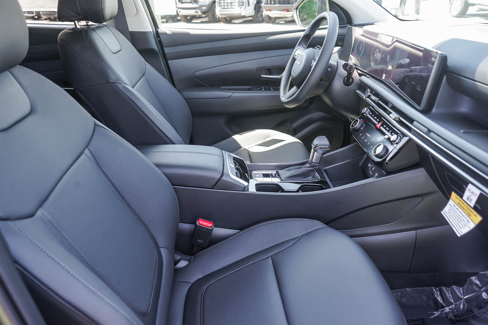 New 2026 Hyundai Tucson SEL Plus FWD image 16