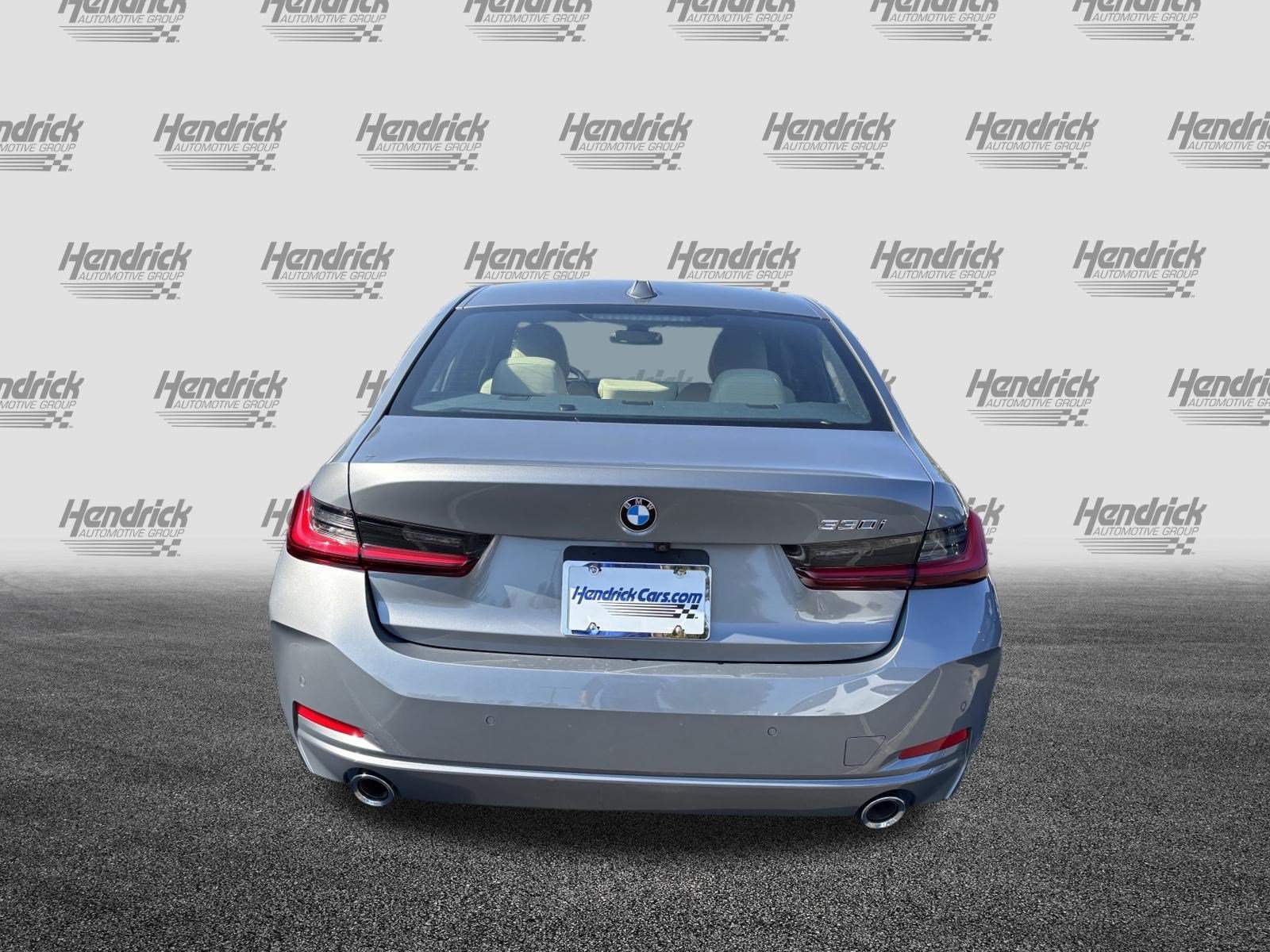 Certified 2025 BMW 330i Sedan RWD image 9