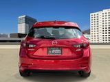 Used 2018 MAZDA MAZDA3 Grand Touring image 4