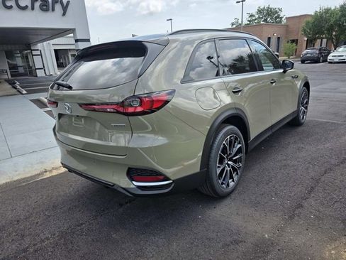 New 2025 MAZDA CX-70 Plug-In Hybrid w/ Premium Plus image 3