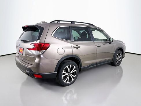 Used 2023 Subaru Forester Limited AWD/4WD image 8