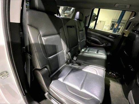 Used 2018 GMC Yukon XL SLT image 24