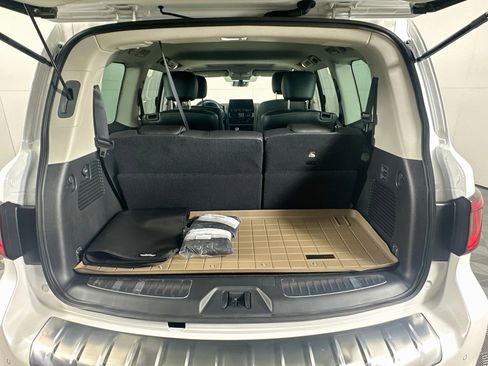 Used 2023 INFINITI QX80 Premium Select w/ Cargo Package AWD/4WD image 31