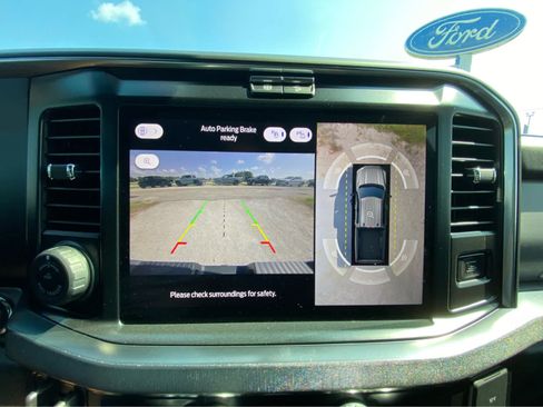 Used 2026 Ford F250 Platinum w/ FX4 Off-Road Package AWD/4WD image 47