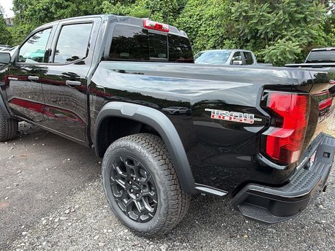 New 2026 Chevrolet Colorado Trail Boss AWD/4WD image 7