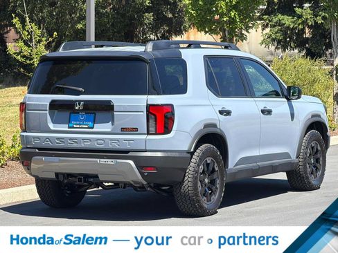 New 2026 Honda Passport TrailSport Elite image 2
