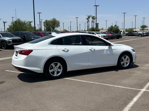Certified 2024 Chevrolet Malibu LT FWD image 5