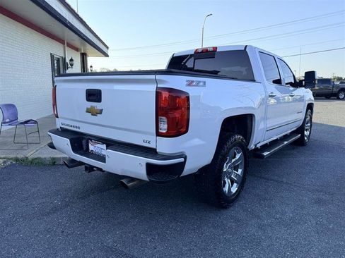 Used 2016 Chevrolet Silverado 1500 LTZ Z71 w/ LTZ Plus Package AWD/4WD image 5
