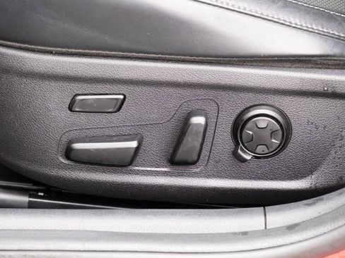 Used 2018 Kia Stinger GT2 image 13