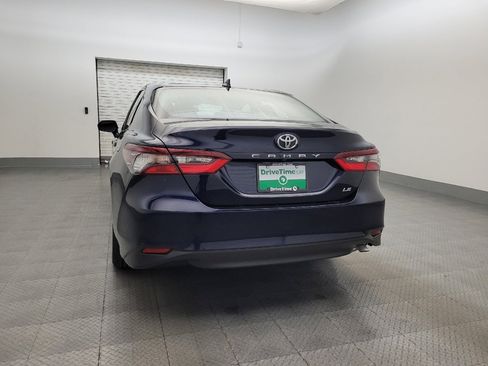 Used 2022 Toyota Camry LE image 6