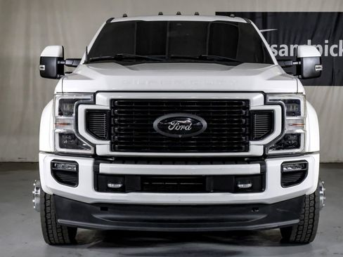 Used 2020 Ford F450 Platinum w/ FX4 Off-Road Package image 3