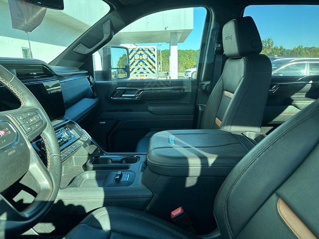 Used 2026 GMC Sierra 2500 AT4 AWD/4WD image 11