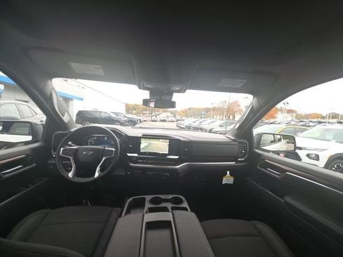 New 2025 Chevrolet Silverado 1500 RST w/ Rally Edition image 13