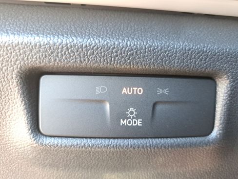 New 2026 Volkswagen Tiguan S image 24