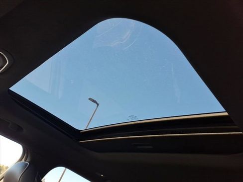 New 2025 Jeep Grand Cherokee Altitude image 16