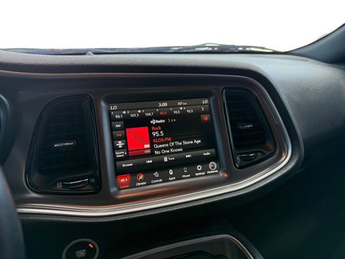 Used 2021 Dodge Challenger R/T Scat Pack image 15