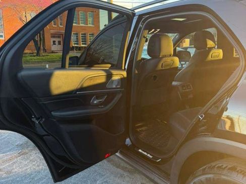 Used 2020 Mercedes-Benz GLE 450 4MATIC image 16