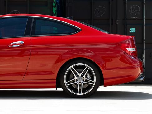Used 2015 Mercedes-Benz C 63 AMG Coupe image 27