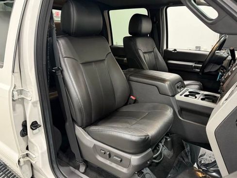 Used 2016 Ford F350 Lariat w/ Lariat Ultimate Package image 37